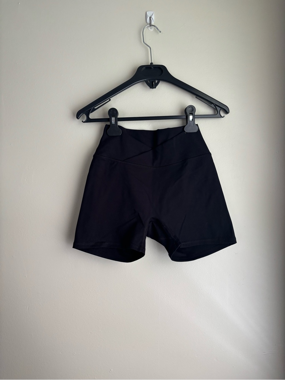 Kamo Fitness Serenity 4" Biker Shorts - Black